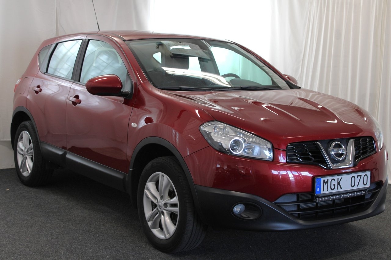 Nissan Qashqai 2.0 Dragkrok 2012, photo 2/10