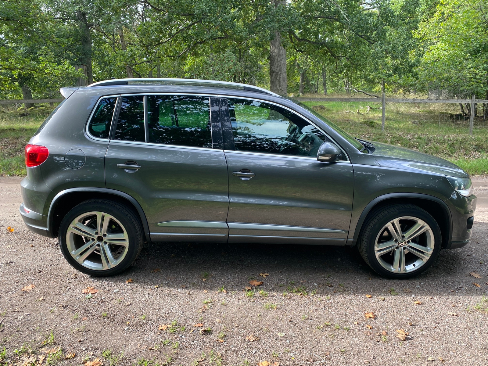 Volkswagen Tiguan 2015, photo 4/9