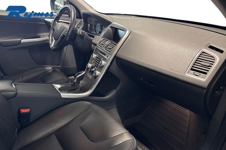 Volvo XC60 D4 AWD Summum Business E 2016, photo 7/10