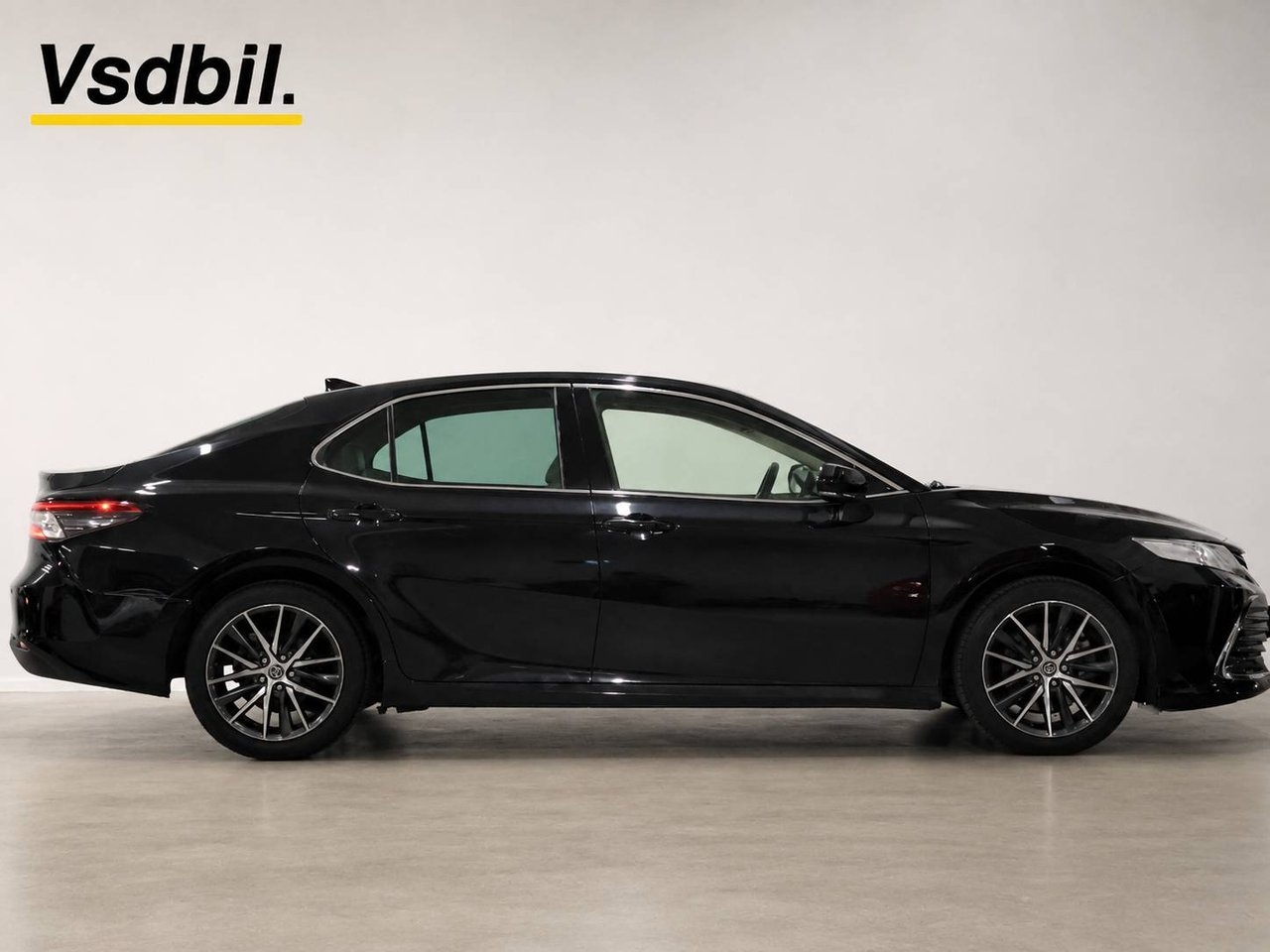 Toyota Camry 2021, kuva 4/10