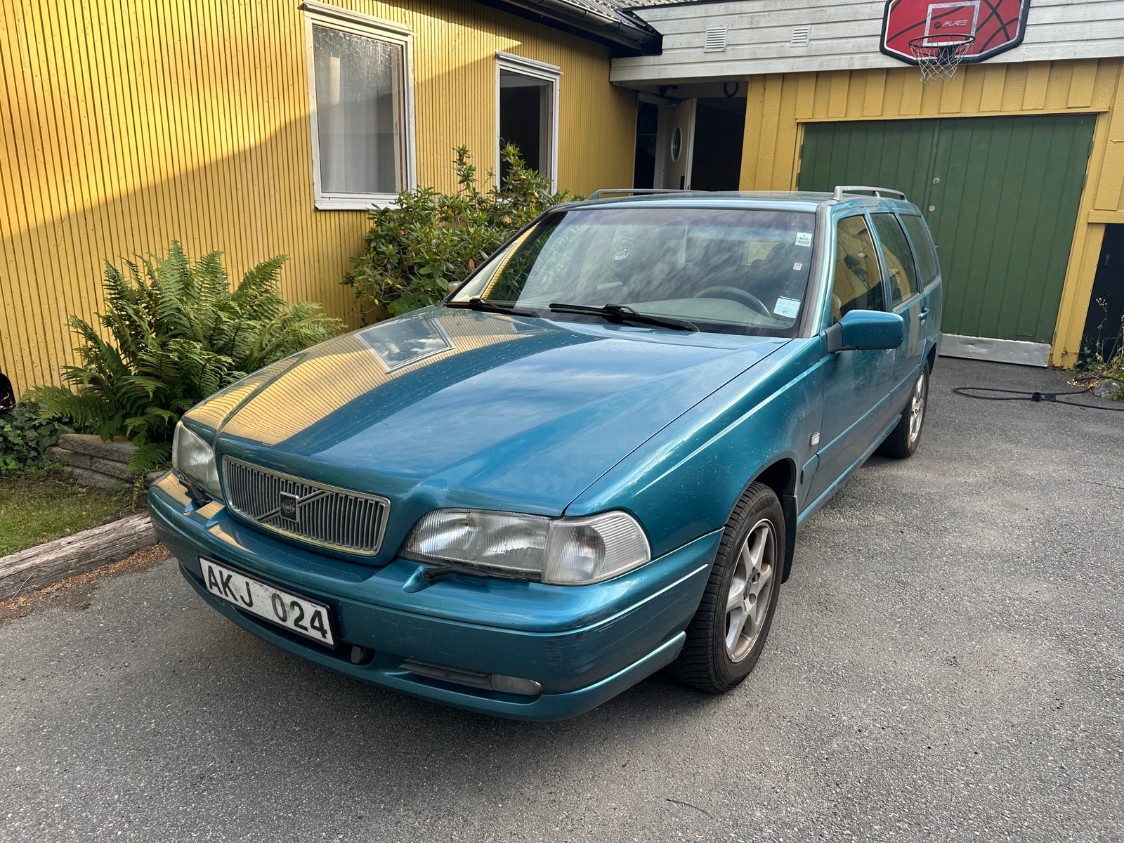 Volvo V70