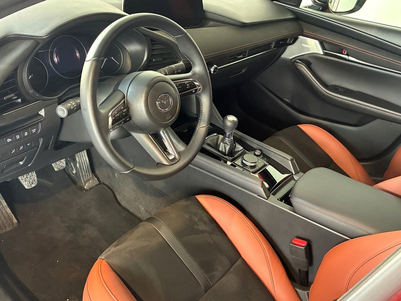 Mazda 3 2.5 e-SKYACTIV-G 140hk Nagisa 2024, bild 7/10