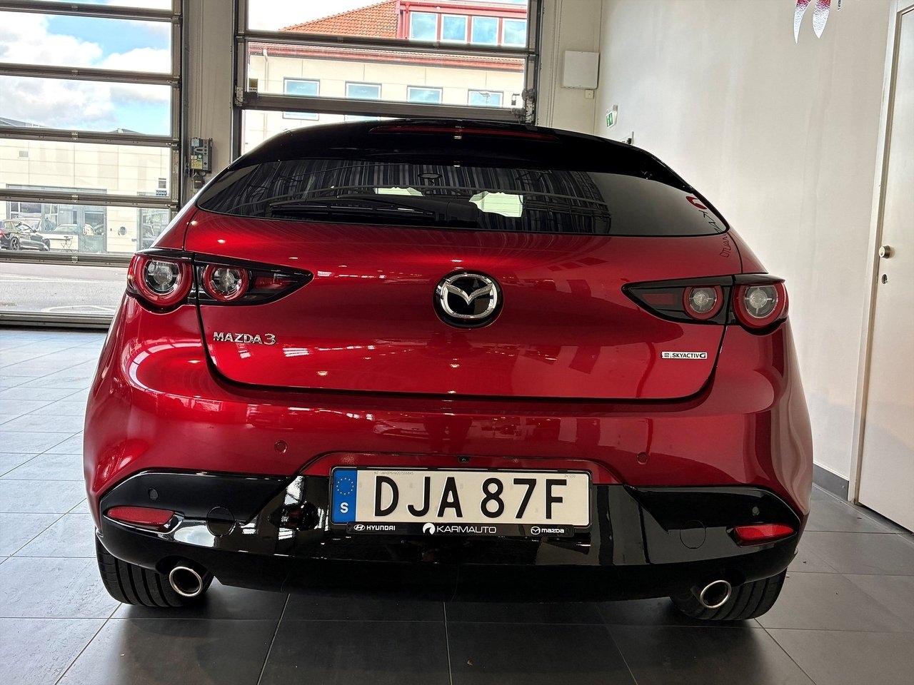 Mazda 3 2.5 e-SKYACTIV-G 140hk Nagisa 2024, bild 4/10