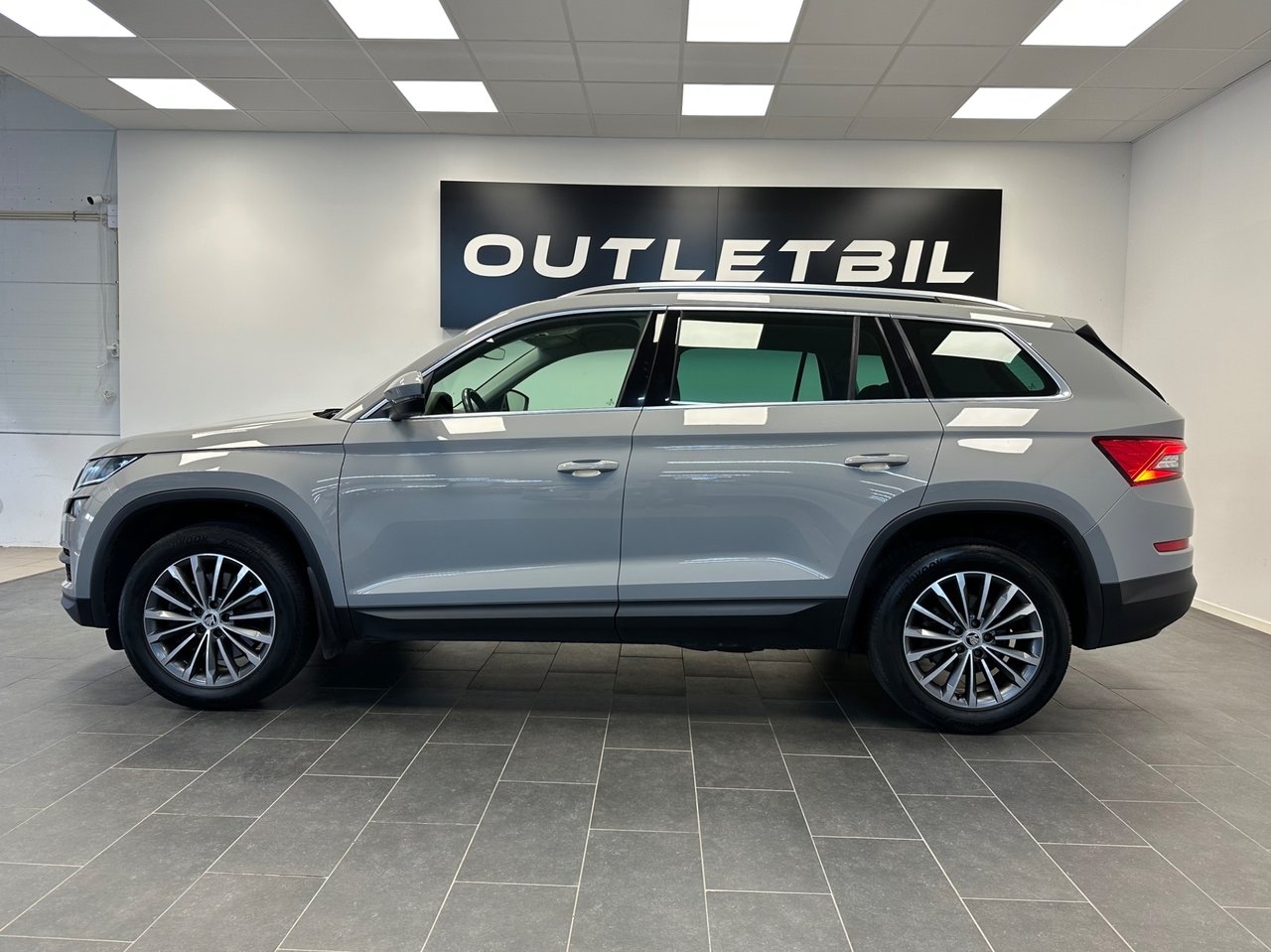 Skoda Kodiaq 2020, bild 2/10