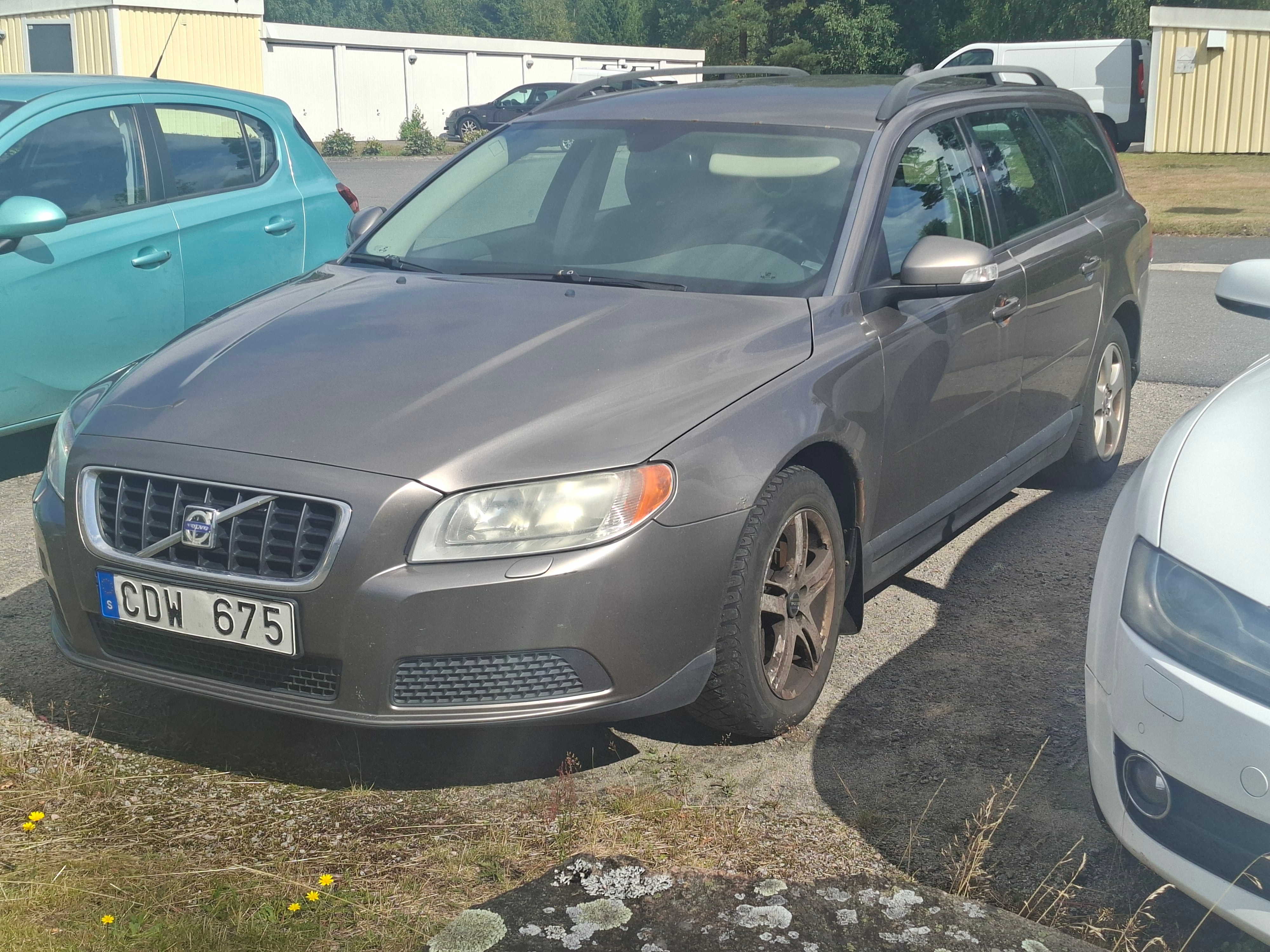 Volvo V70 2.4D Geartronic 2009, bild 3/5