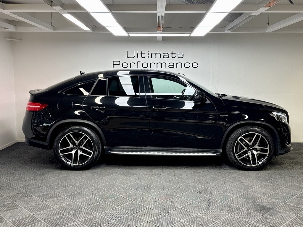 Mercedes-Benz GLE 2017, bild 5/10