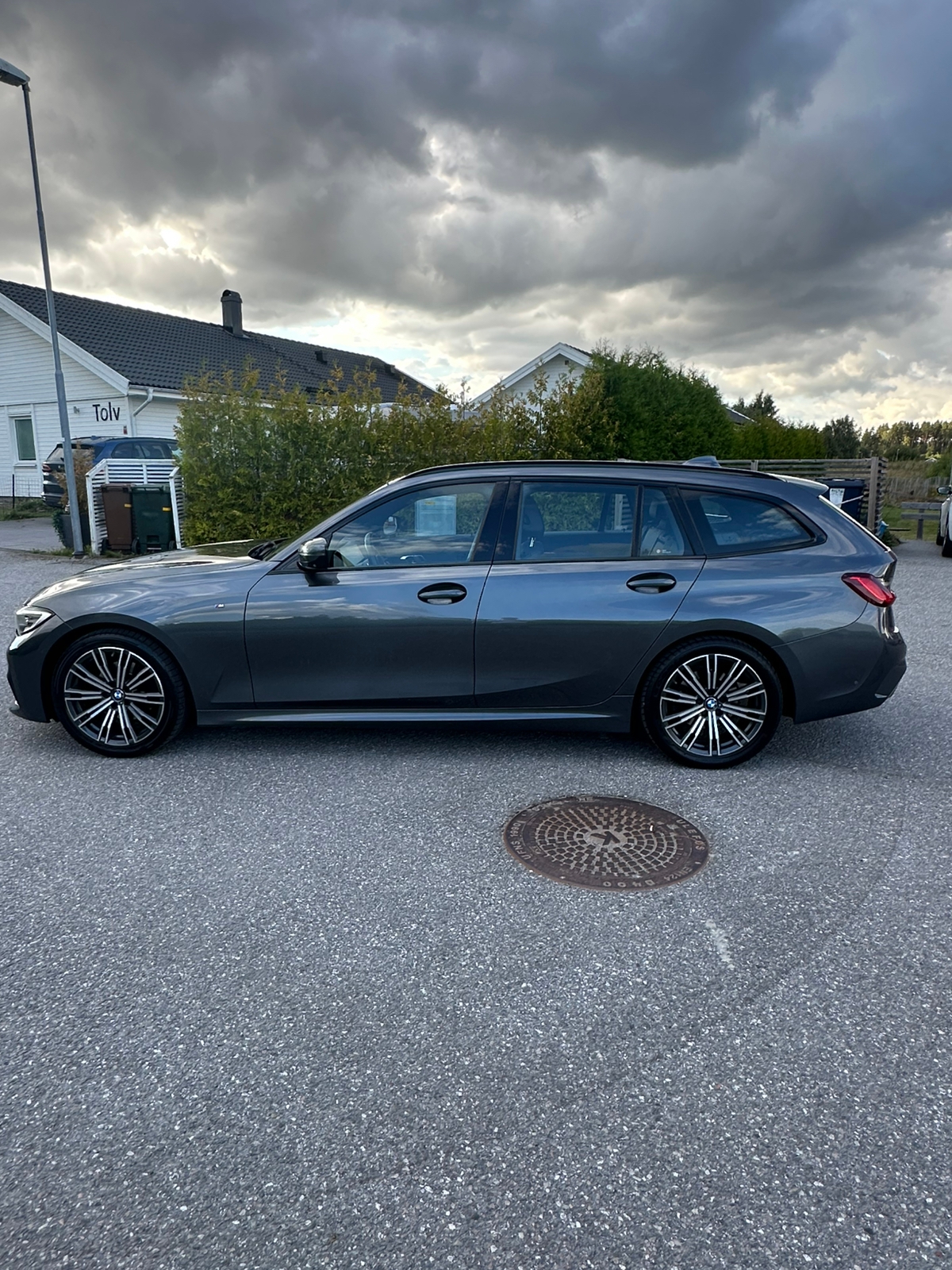 BMW 320 d xDrive Touring Steptronic 2020, bild 4/10