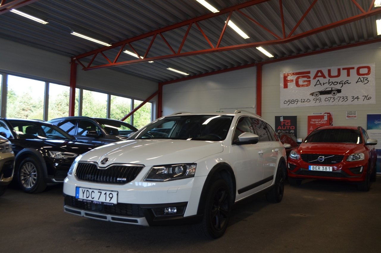 Skoda Octavia 2016, bild 2/27