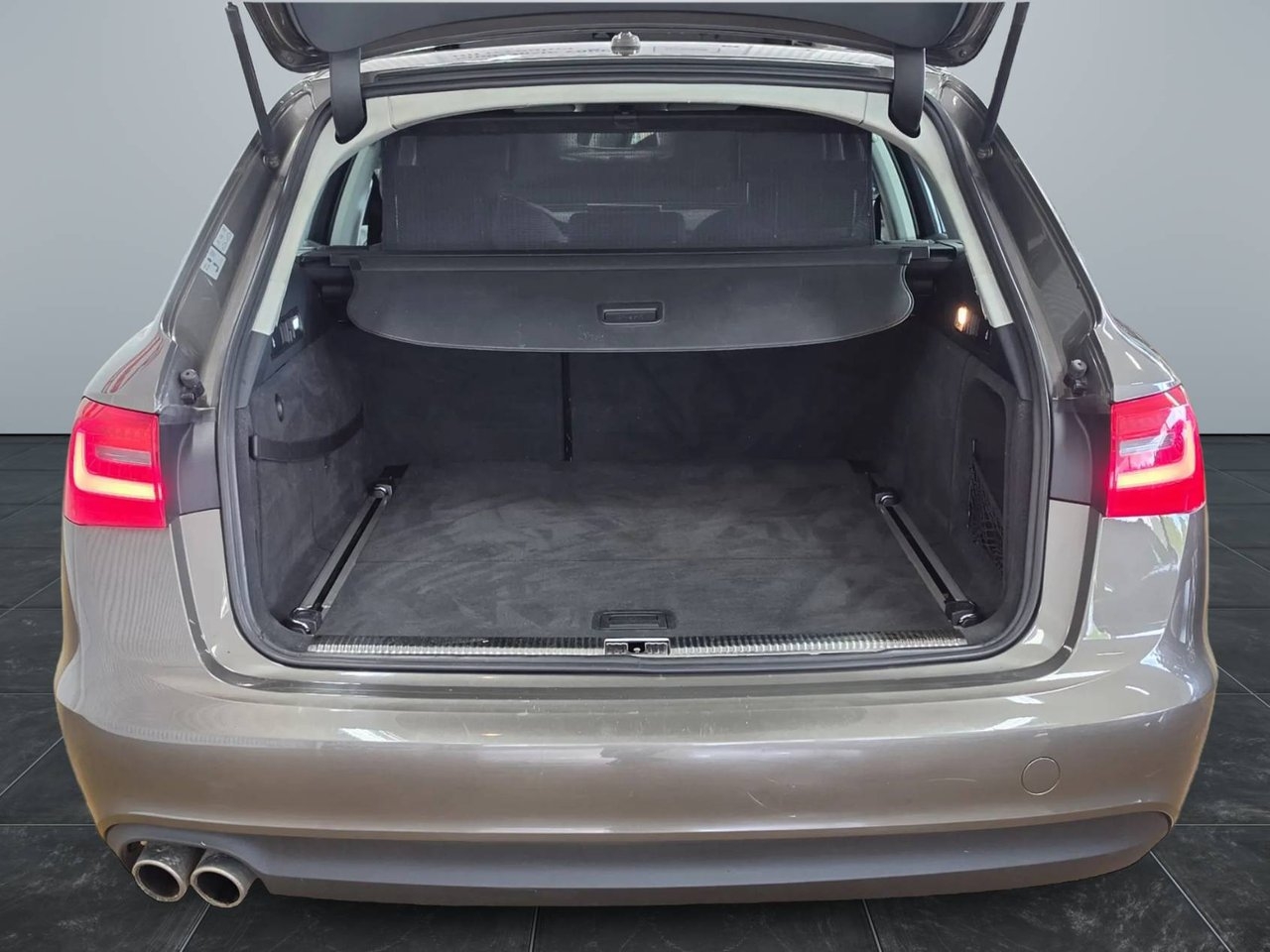 Audi A6 2012, bild 5/10