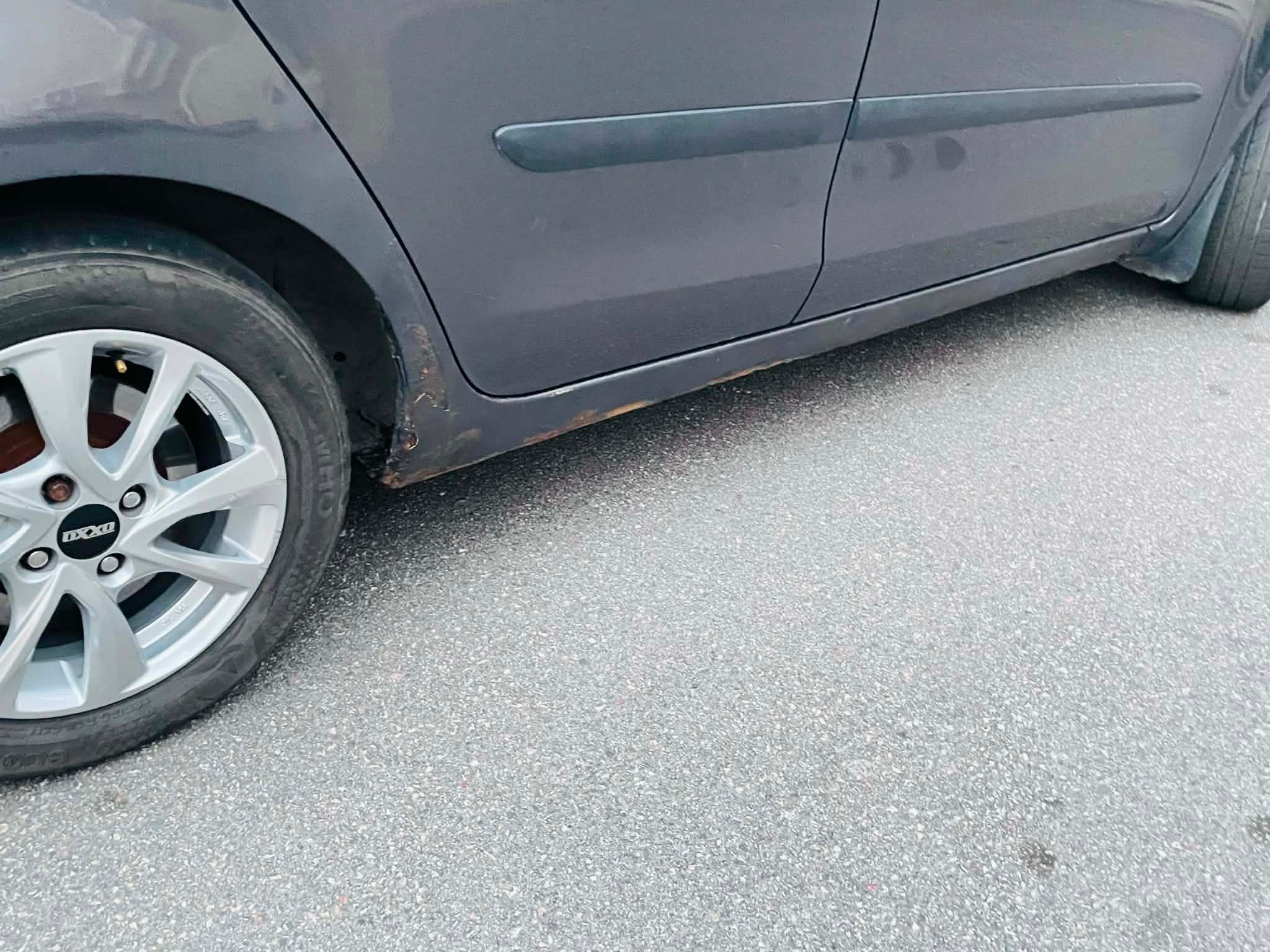 Toyota Yaris 5-dörrar 1.3 VVT-i Manuell 2008, bild 6/6