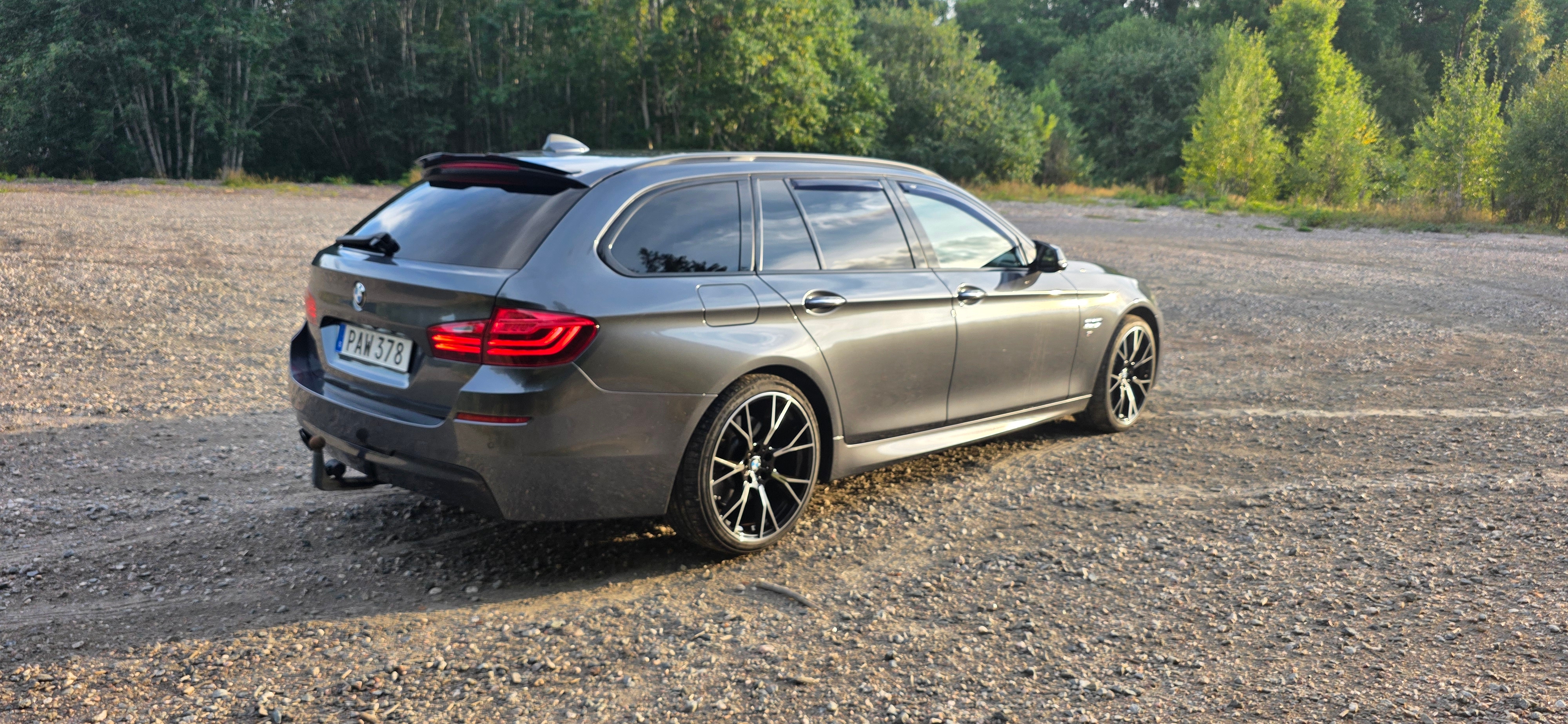 BMW 530 2017, bild 4/10