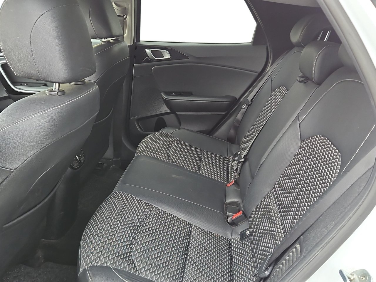 Kia XCeed 2022, bild 7/8