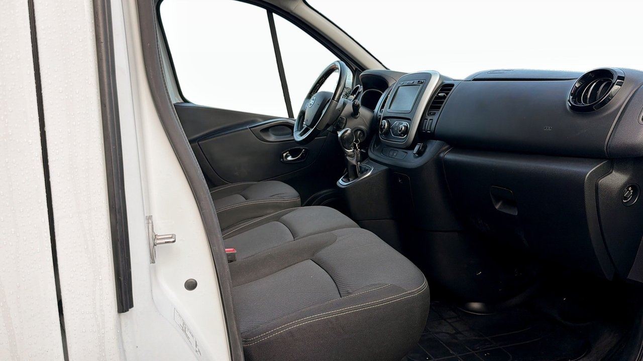 Nissan NV300 2021, bild 3/10