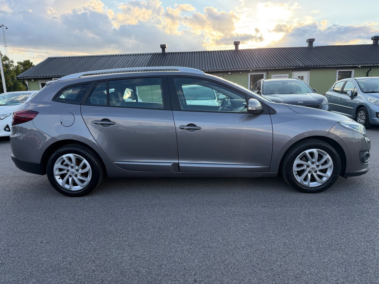 Renault Megane Grandtour 1.5 dCi Euro 5 2014, bild 6/10