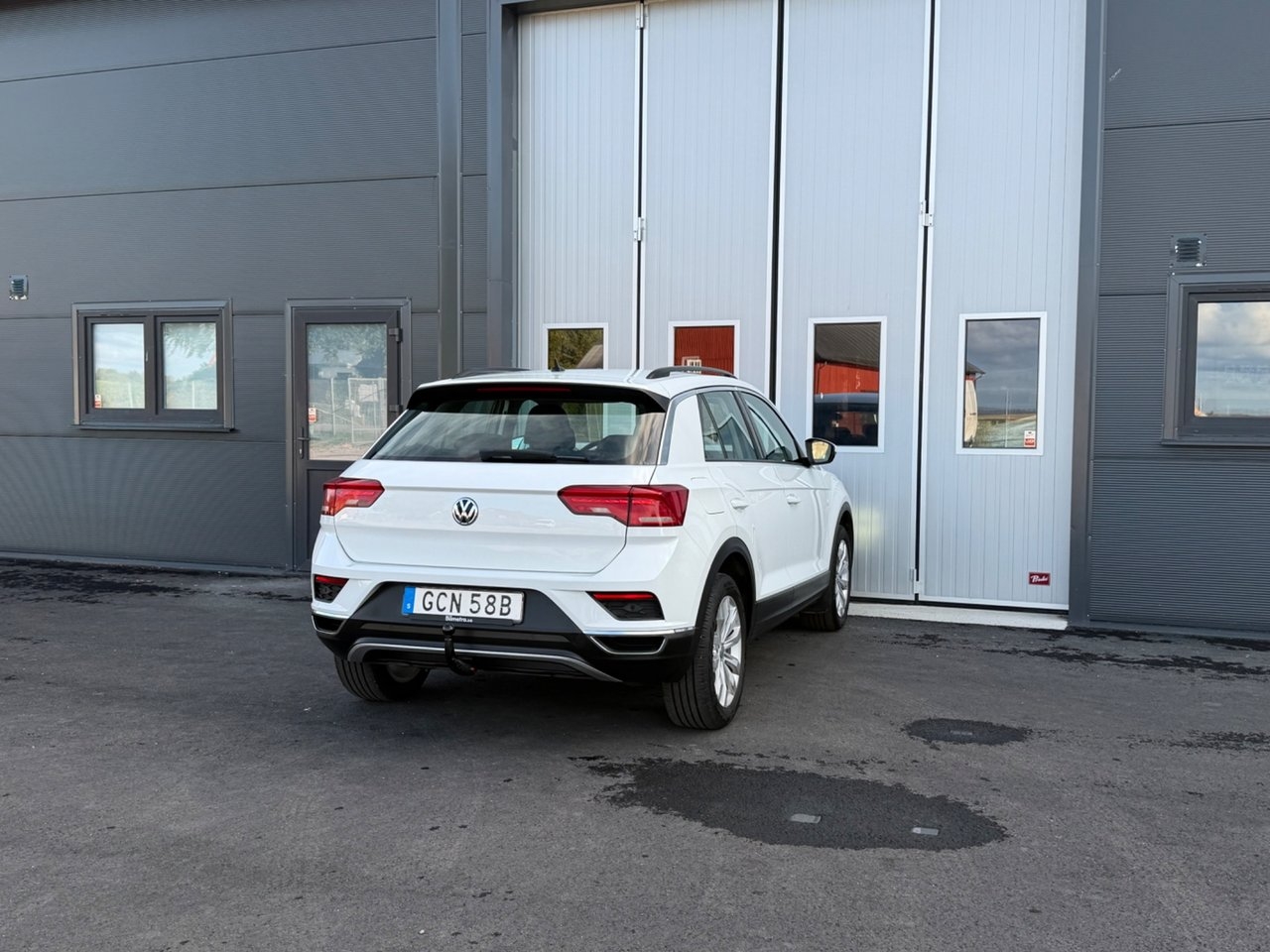 Volkswagen T-Roc 2019, bild 6/9