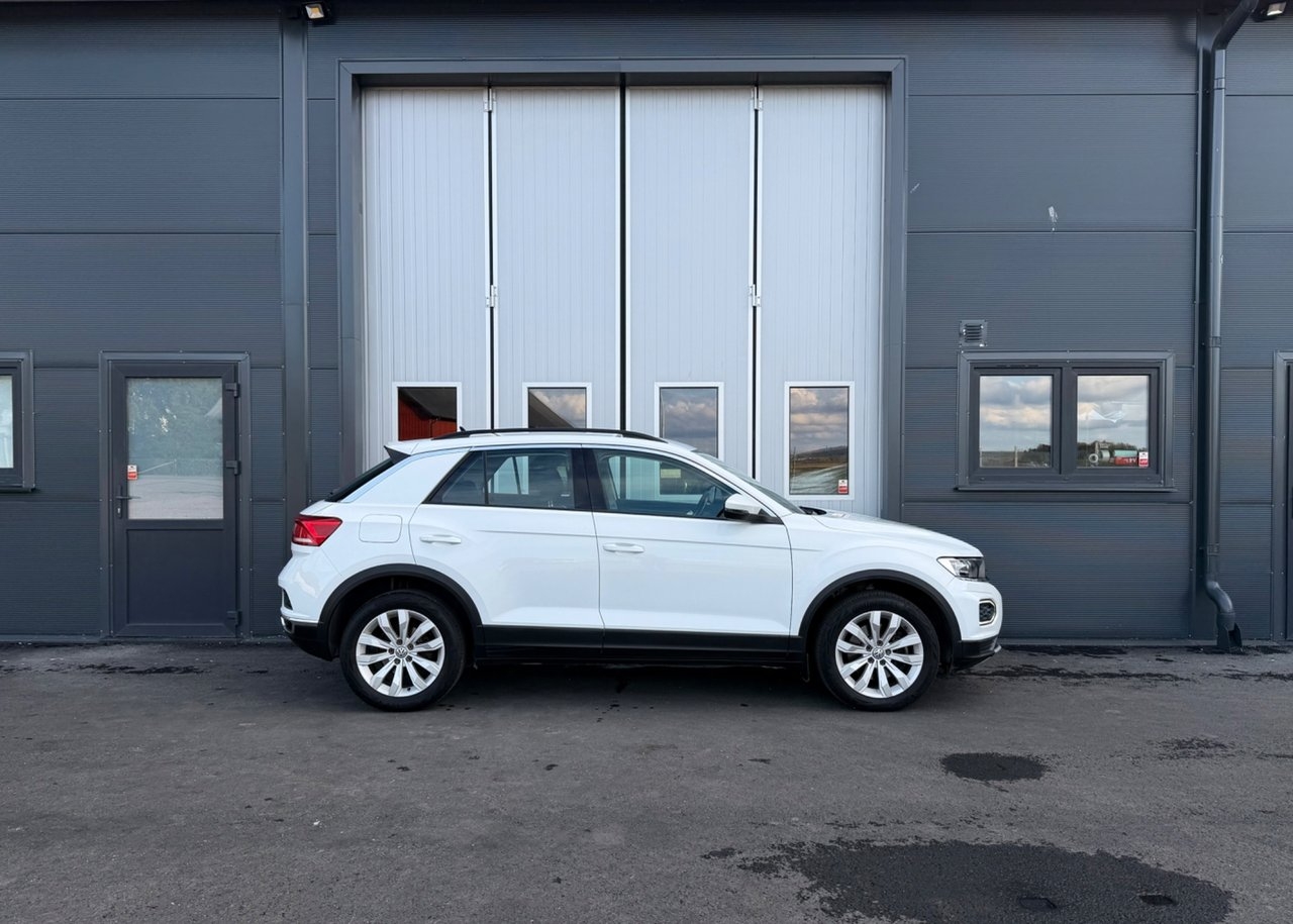 Volkswagen T-Roc 2019, bild 4/9