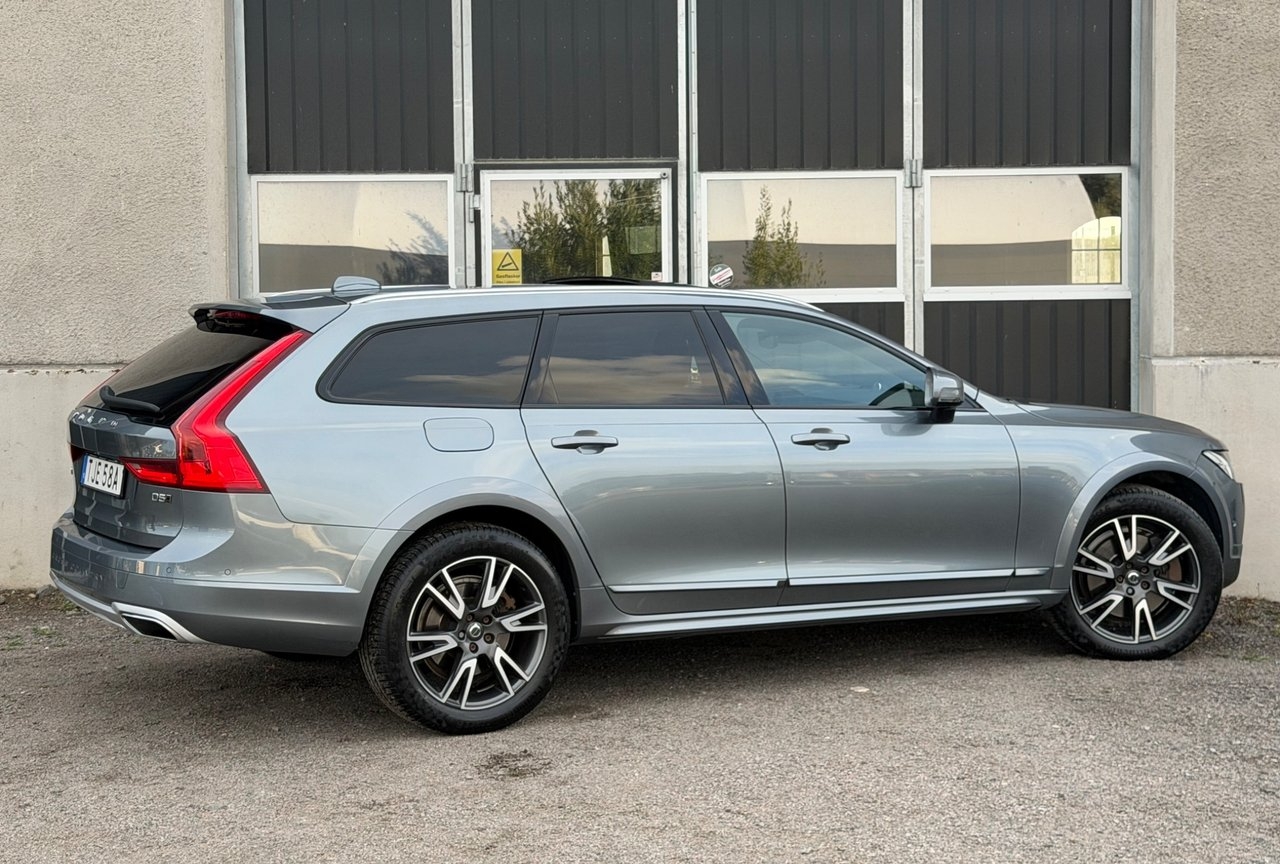 Volvo V90 Cross Country 2020, bild 4/10