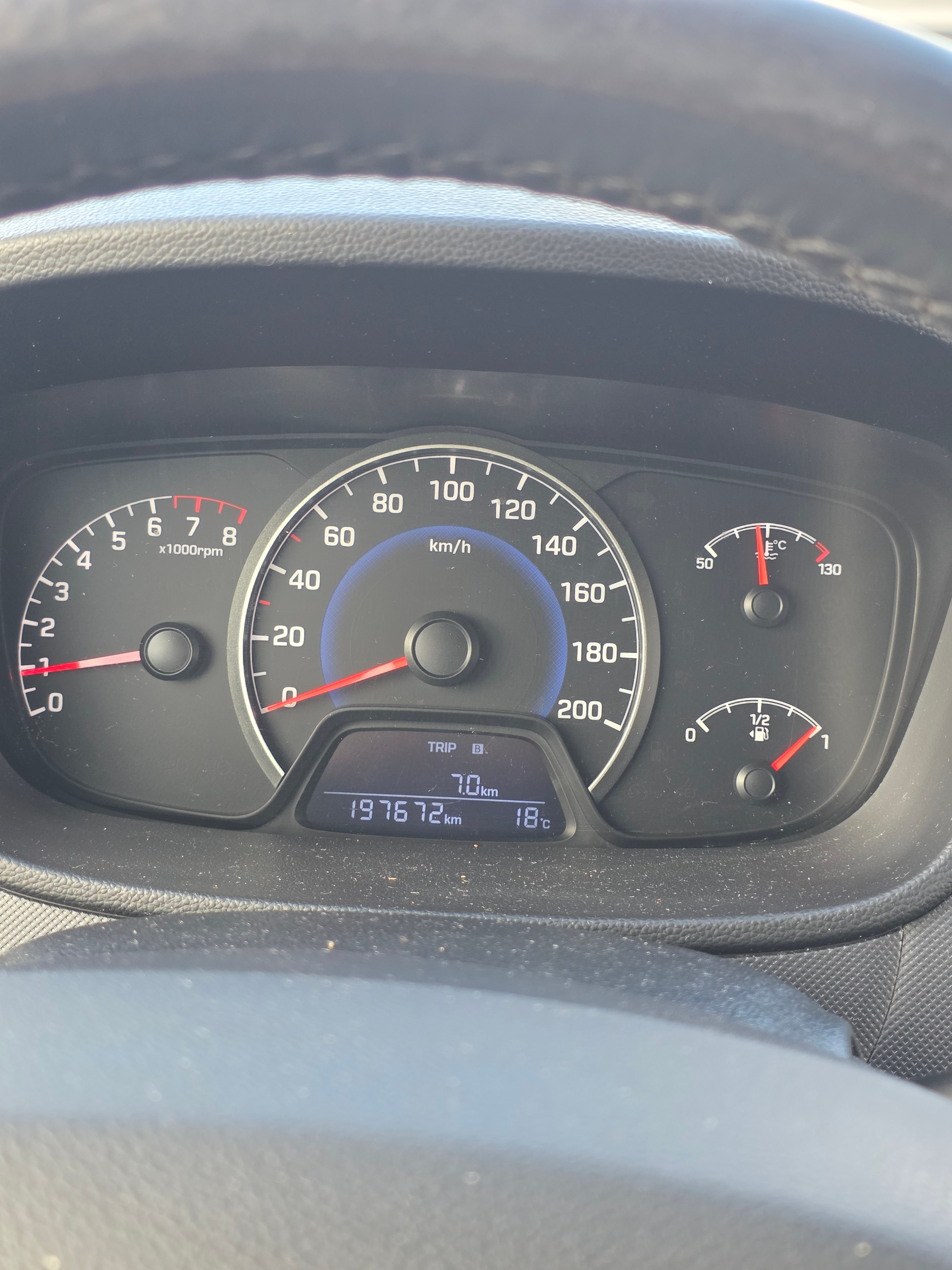 Hyundai i10 1.0 Manuell 2016, bild 4/7