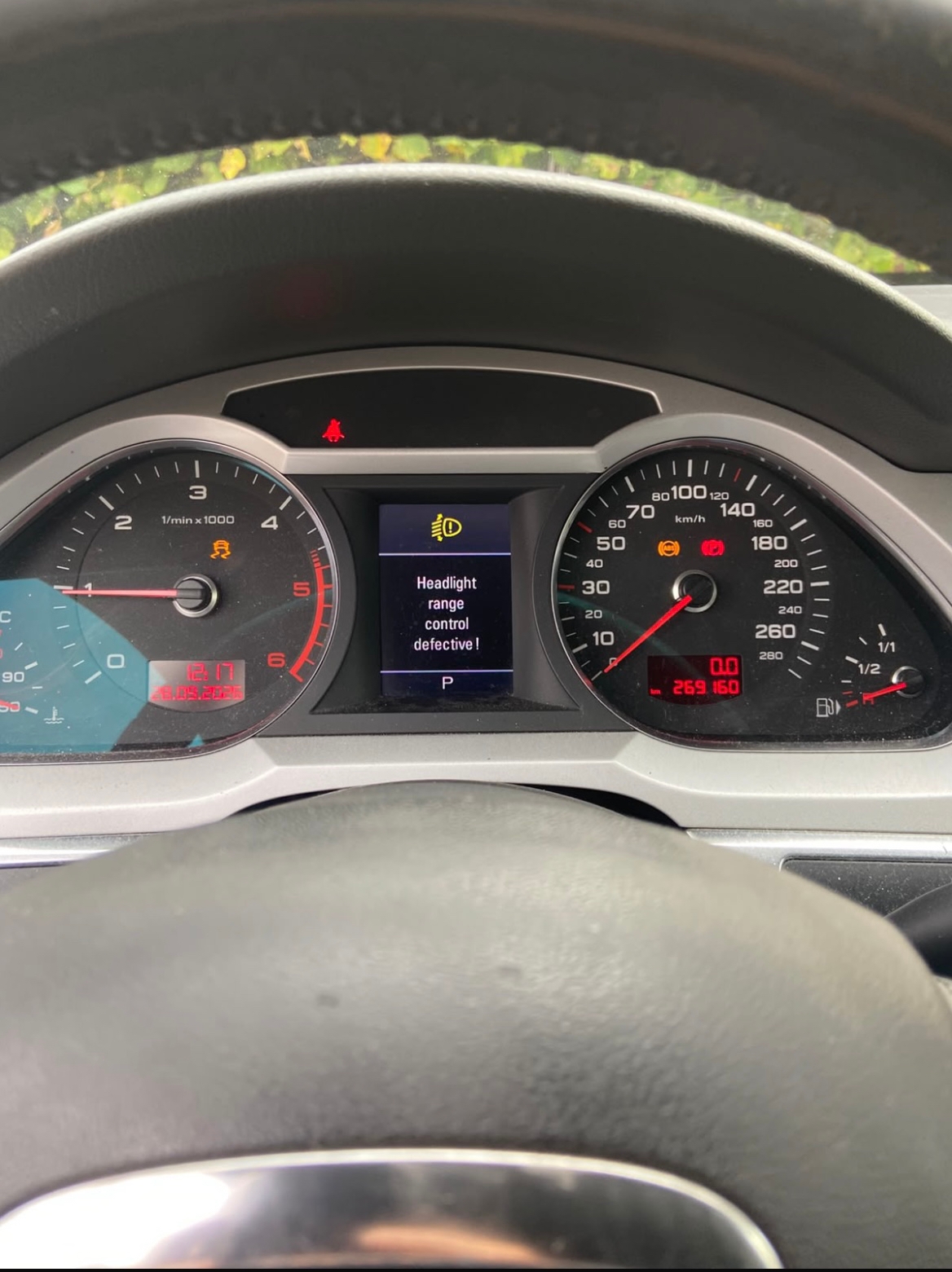 Audi A6 Sedan 2.0 TDI Multitronic 2010, photo 2/18