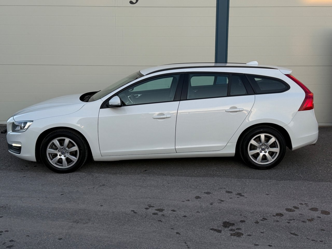 Volvo V60 T3 Limited Edition / Kamrem 2014, bild 7/10