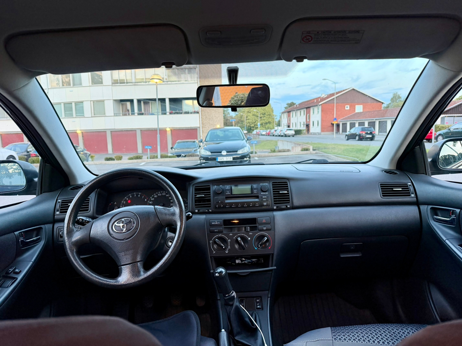 Toyota Corolla 2004, bild 5/5