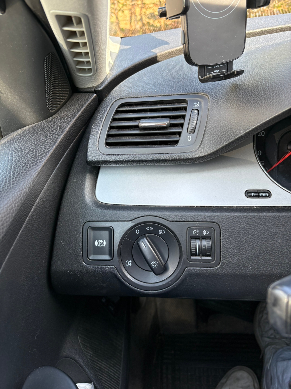 Volkswagen Passat 2008, photo 2/10
