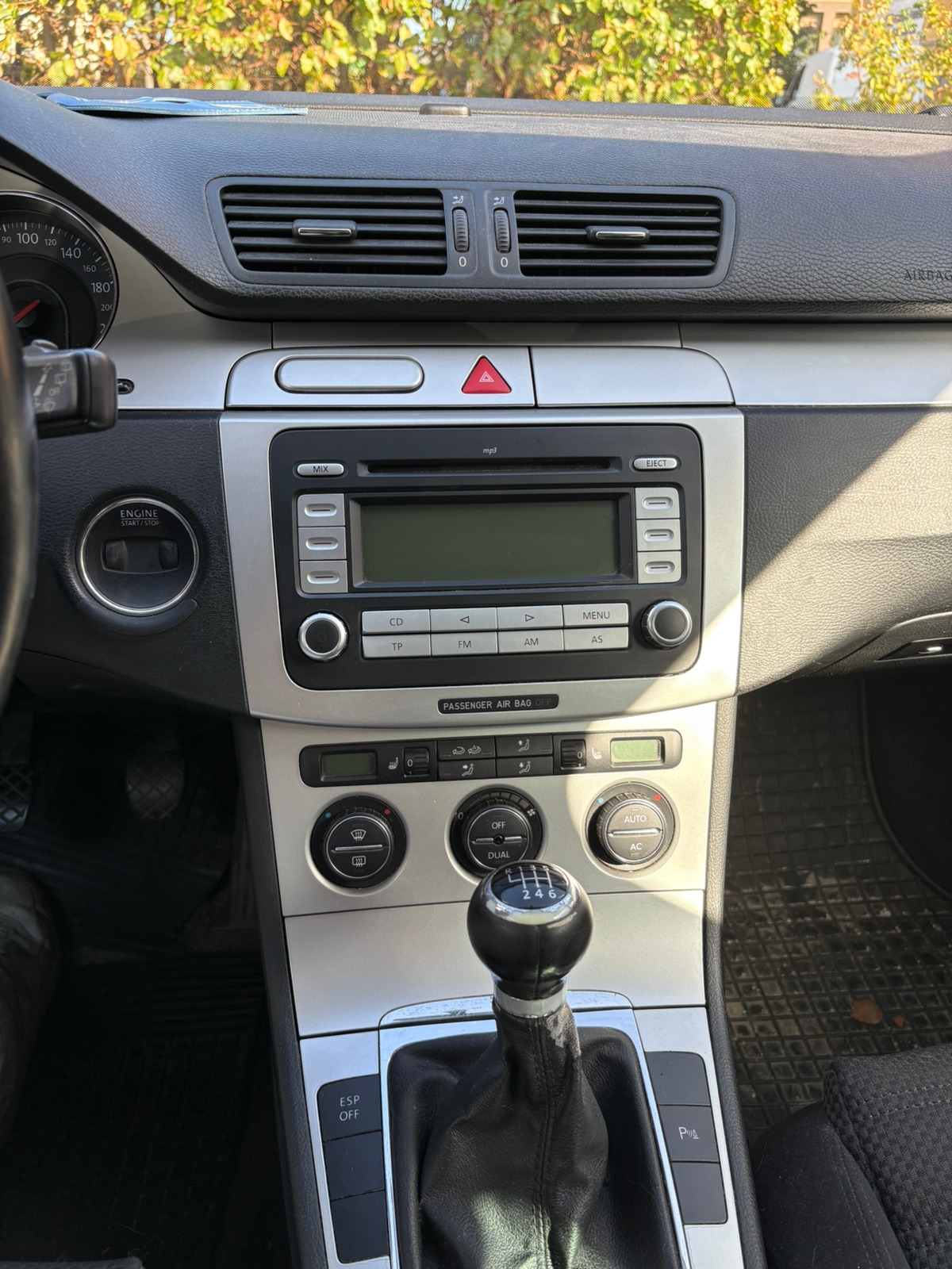 Volkswagen Passat 2008, photo 4/10