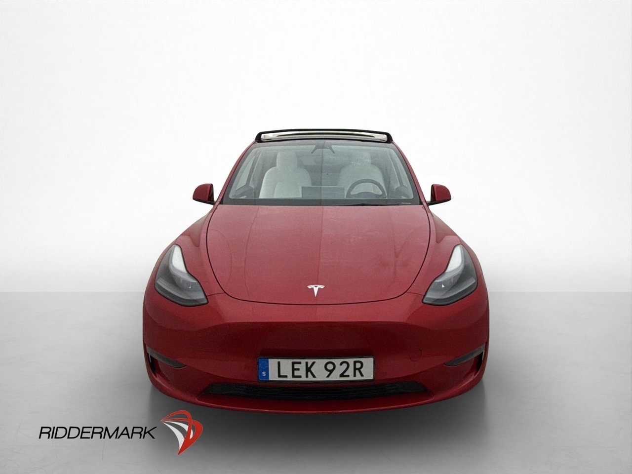 Tesla Model Y 2021, kuva 3/10