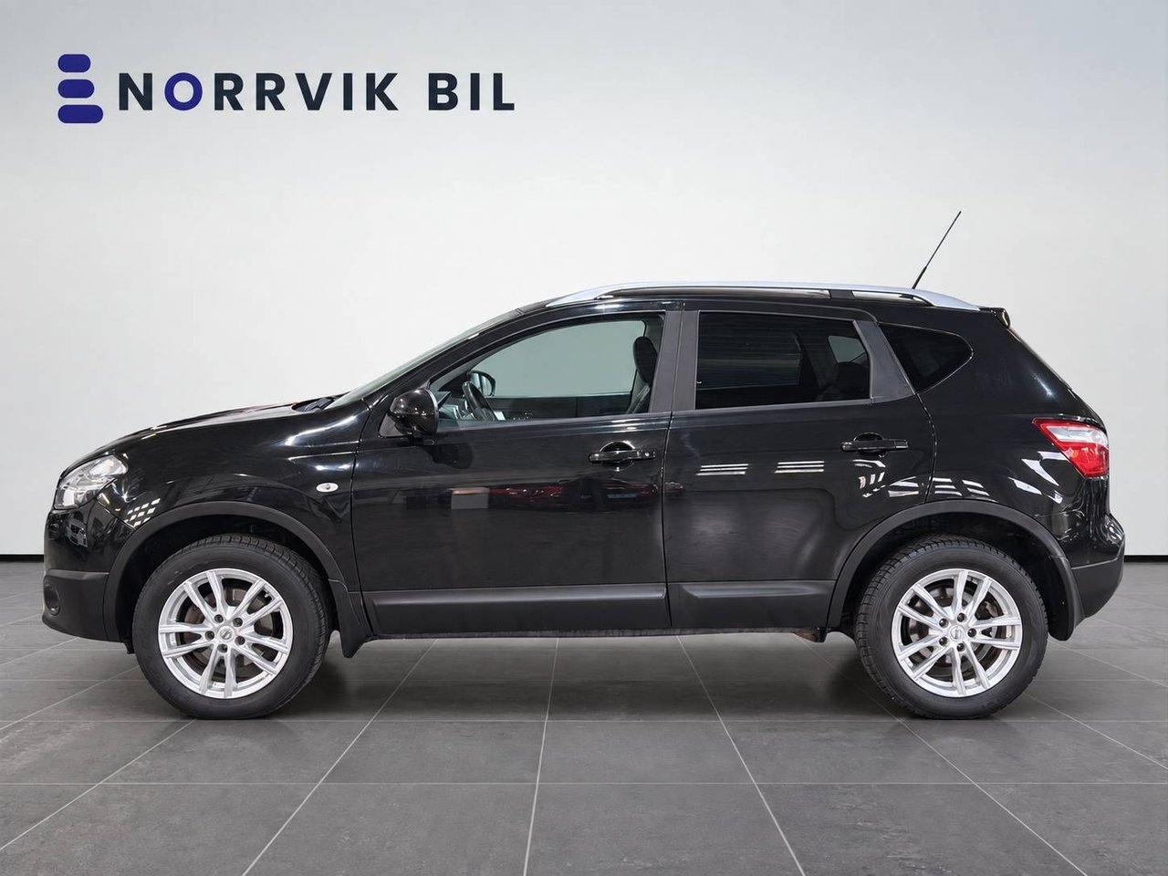 Nissan Qashqai 2012, bild 6/26