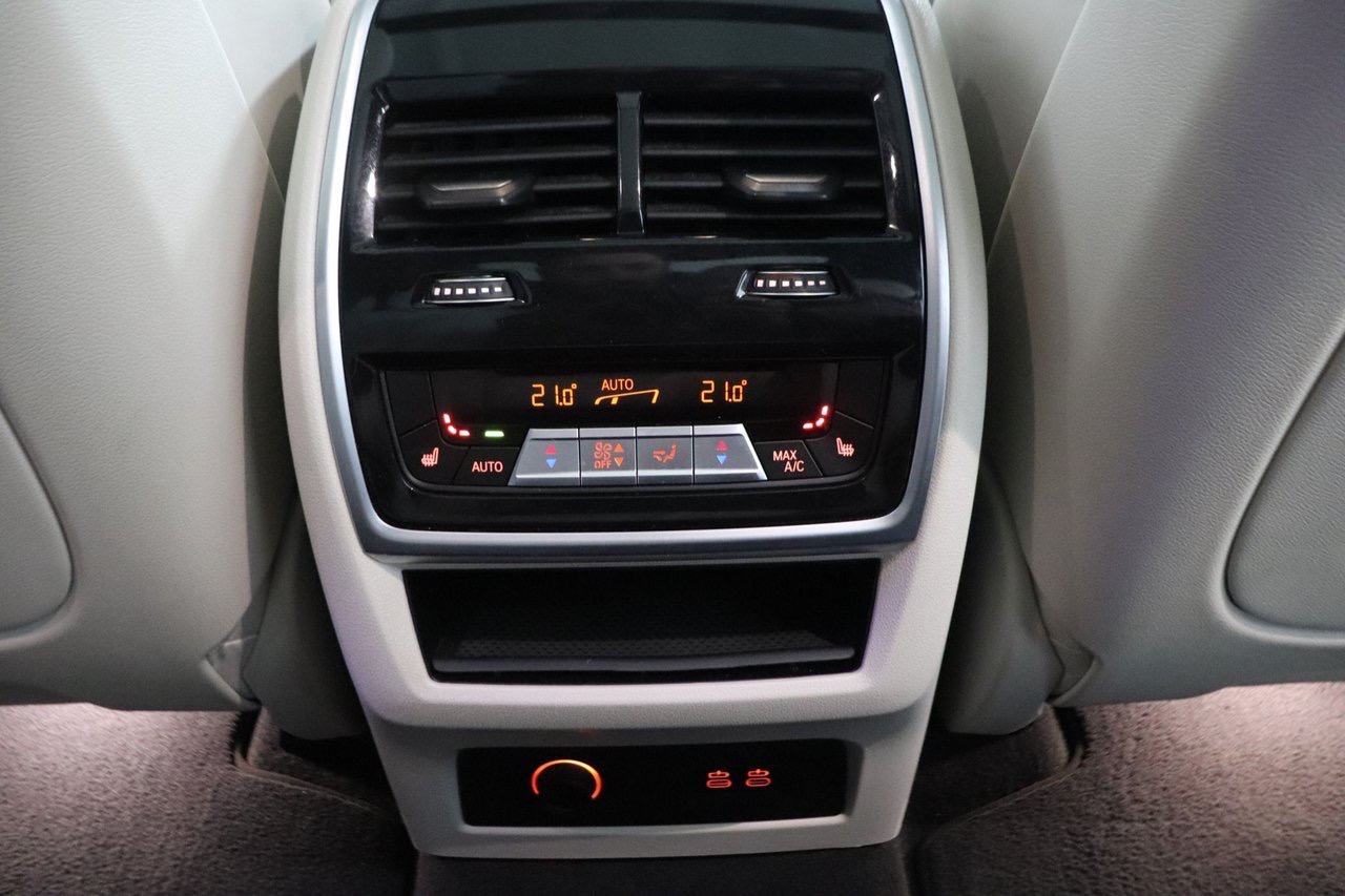 BMW X7 xDrive40d Steptronic 2021, kuva 7/7