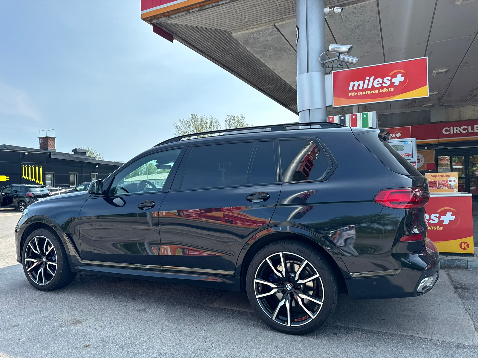 BMW X7 xDrive40d Steptronic 2021, kuva 4/7
