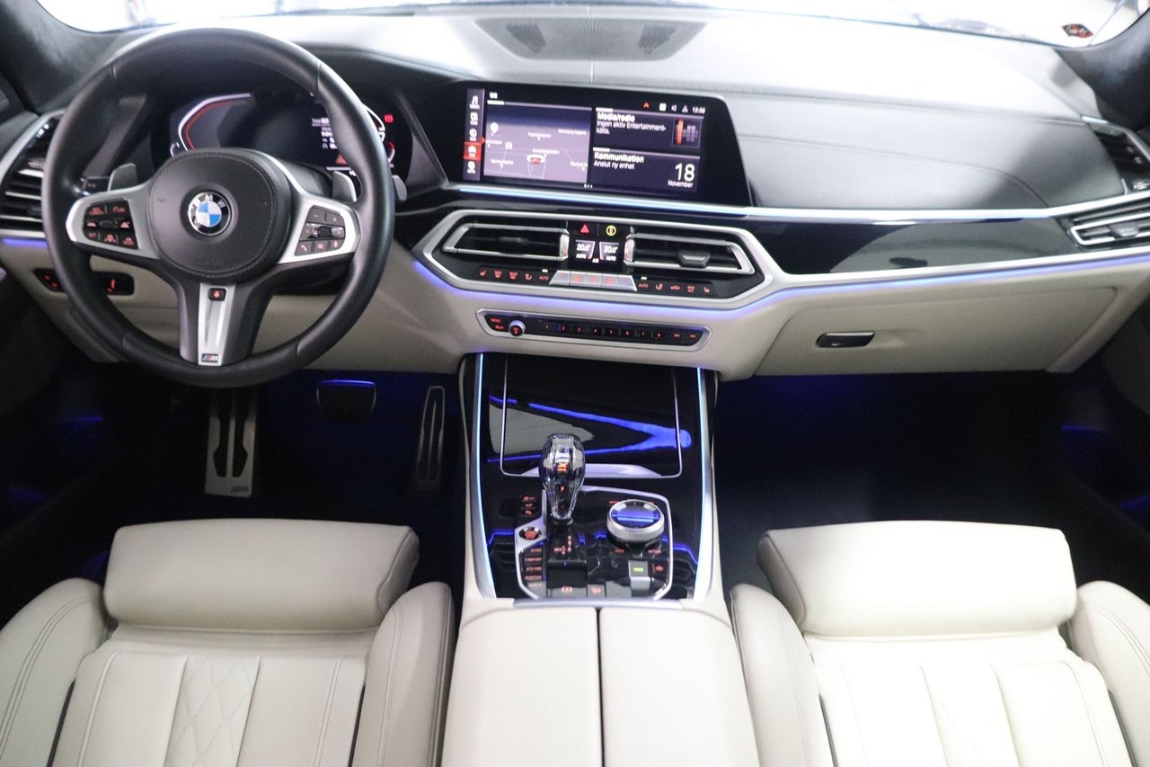 BMW X7 xDrive40d Steptronic 2021, kuva 2/7