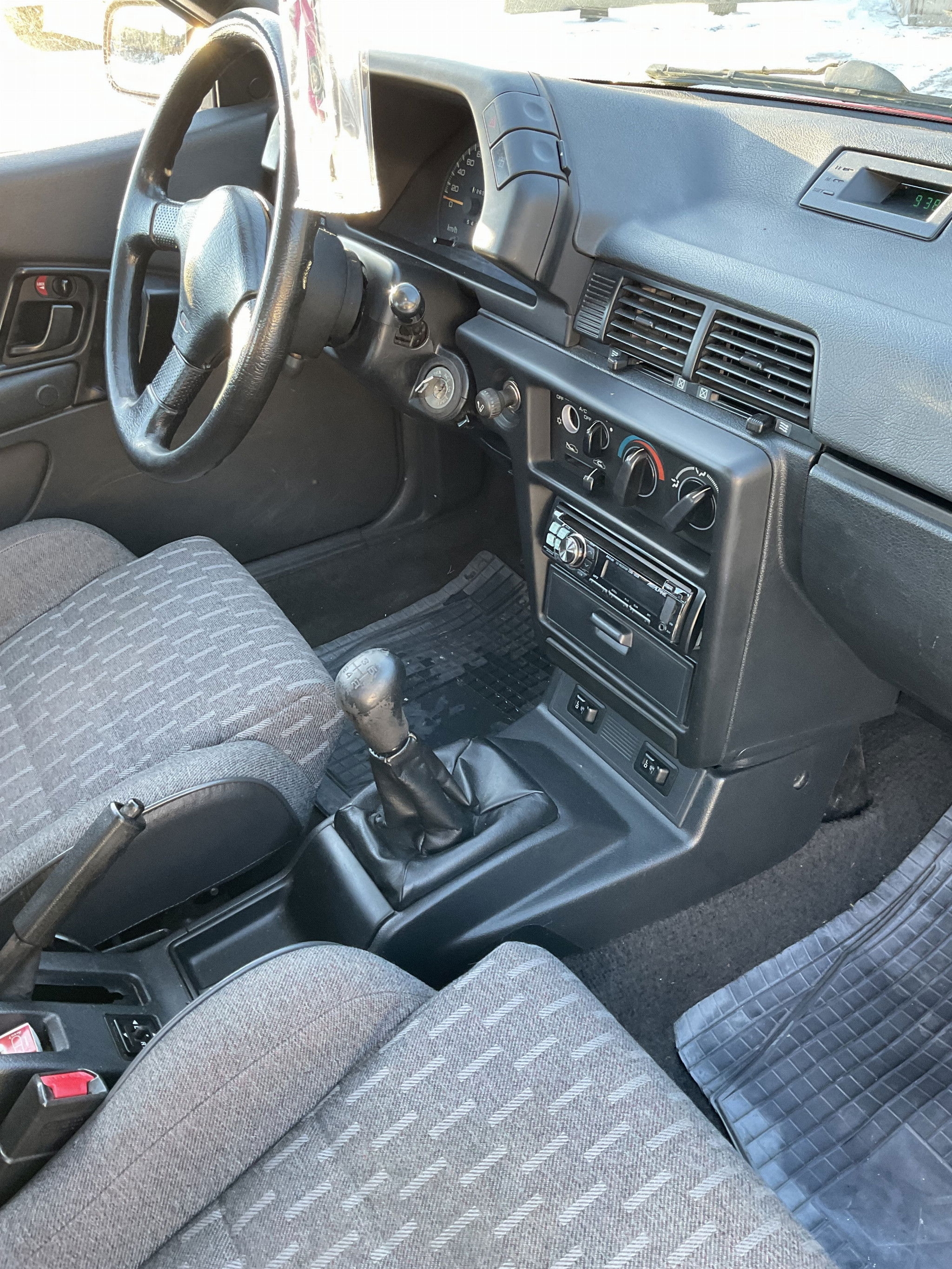 Mitsubishi Colt 1500 1.5 Manuell 1992, bild 3/10