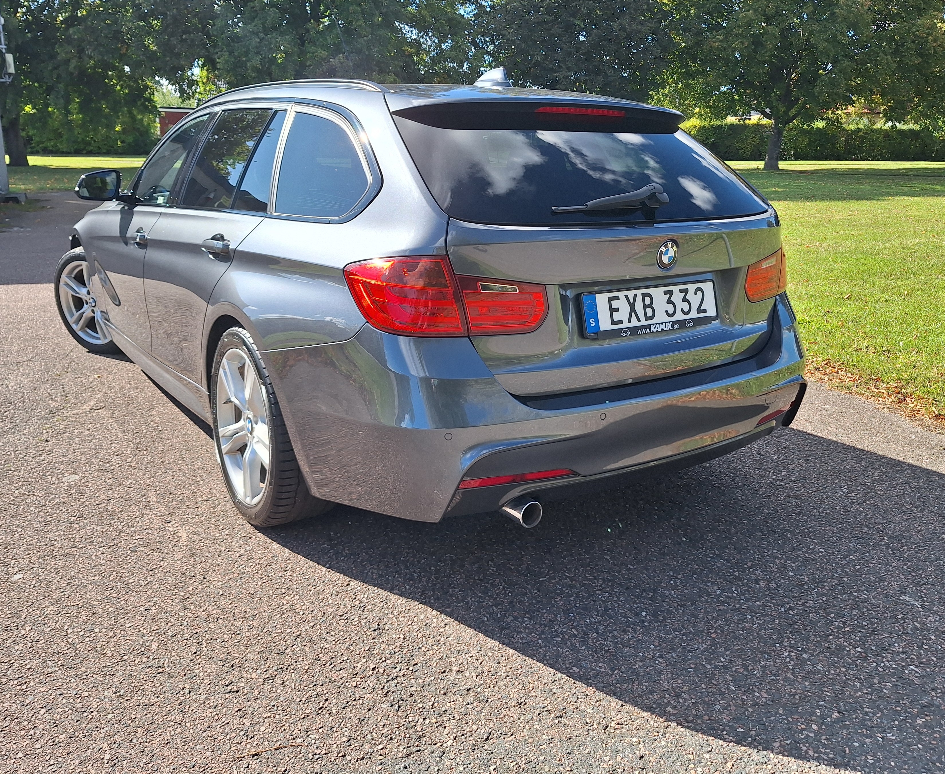 BMW 320 d Touring Steptronic 2014, bild 7/31