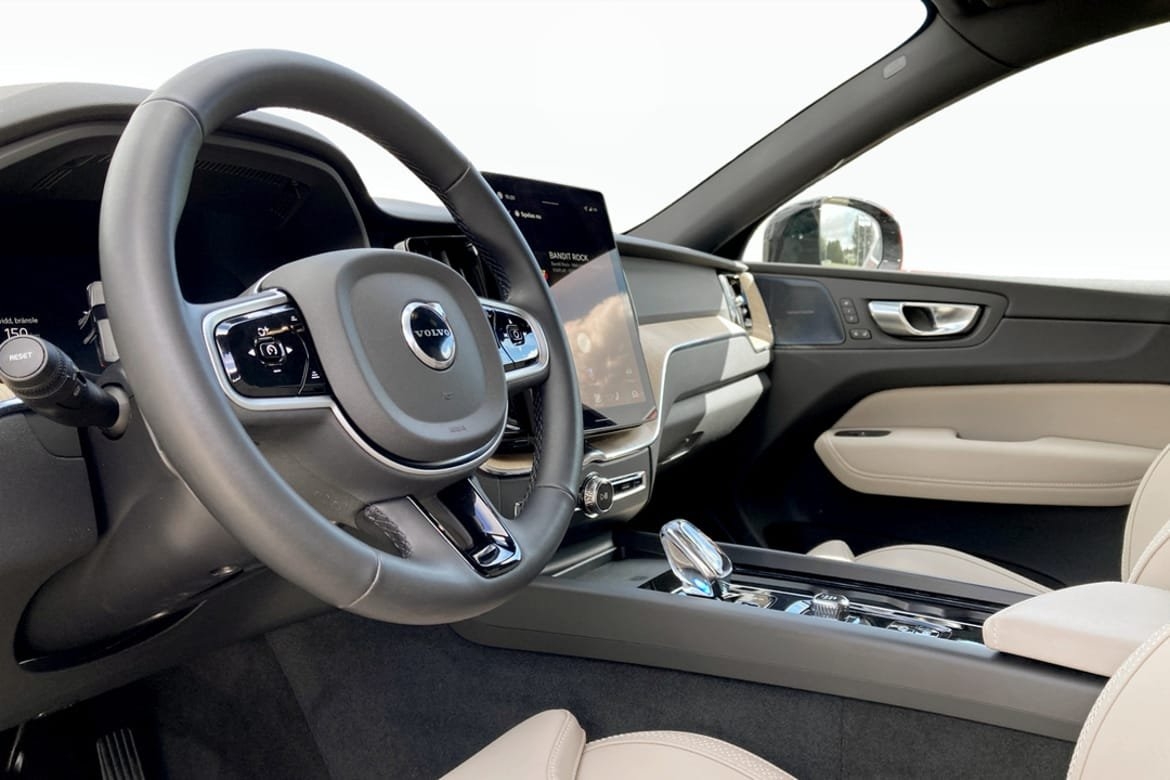 Volvo XC60 T6 Plus Dark Nordic Edition 2026, kuva 6/10