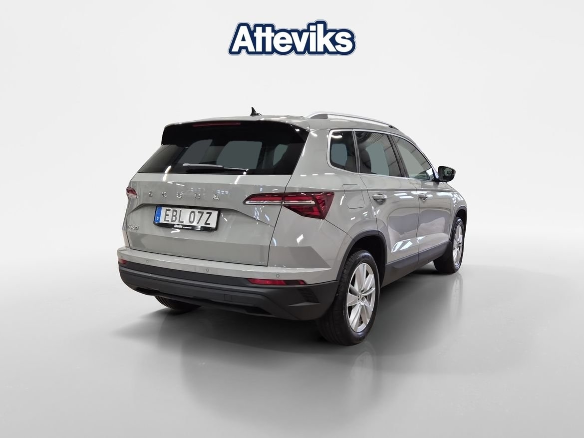 Skoda Karoq 1.5 TSI, 150hk DSG 2023, bild 3/15