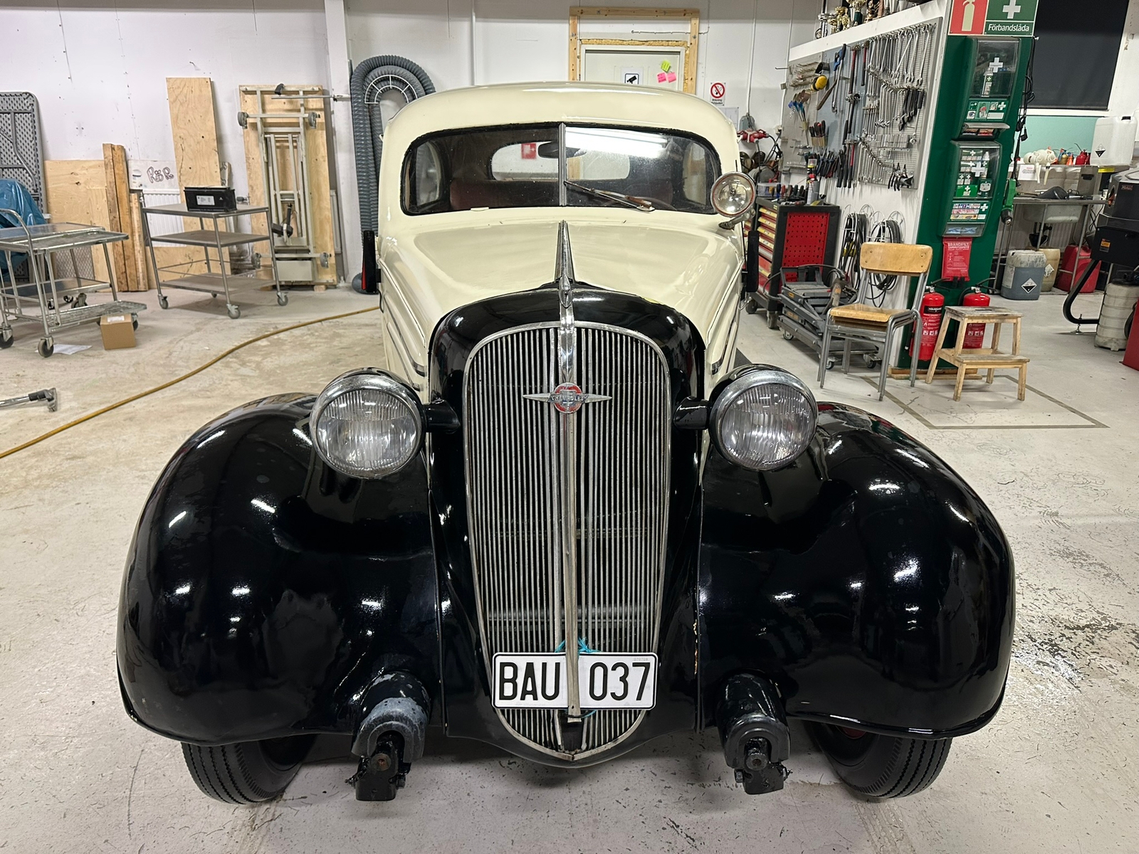 Chevrolet Standard Six