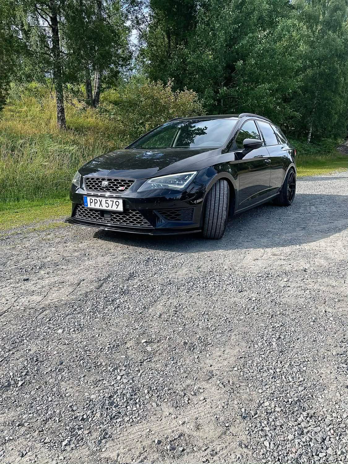 Seat Leon 2015, kuva 2/5