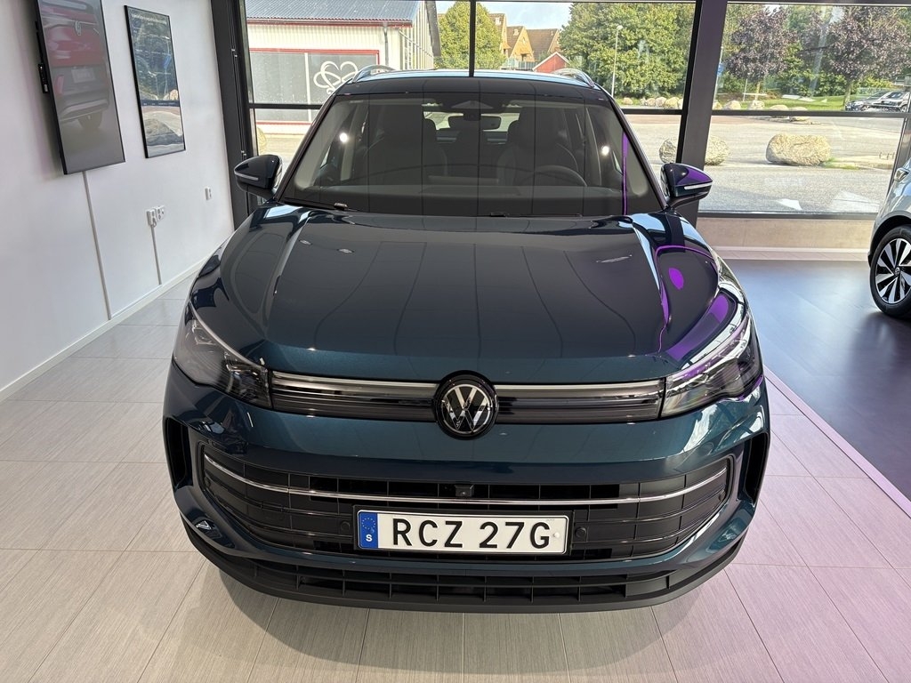 Volkswagen Tiguan 2026, bild 2/8