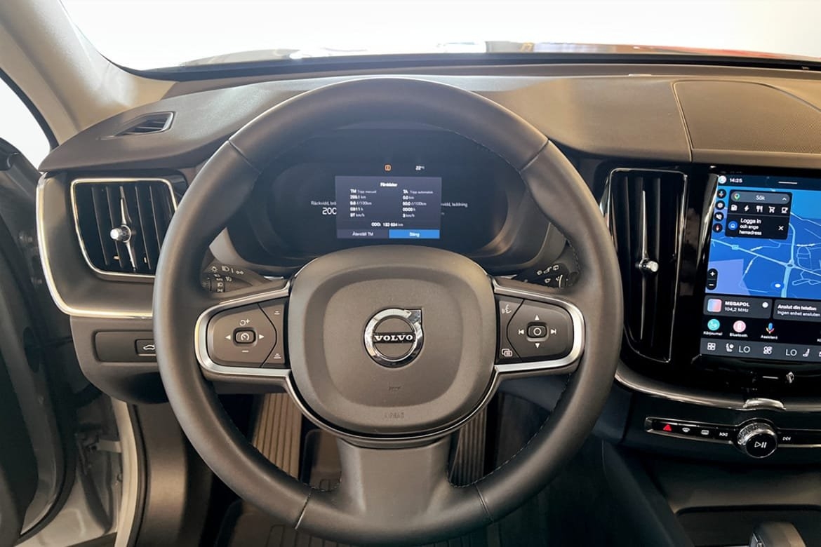 Volvo XC60 Recharge T6 II Core Edition 2024, bild 7/9