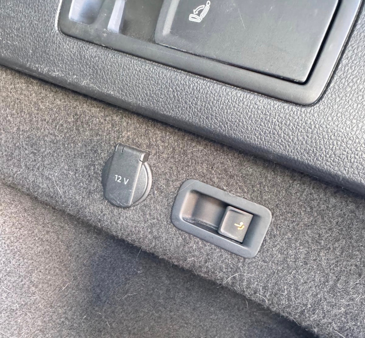 Volkswagen Passat 2016, bild 5/7
