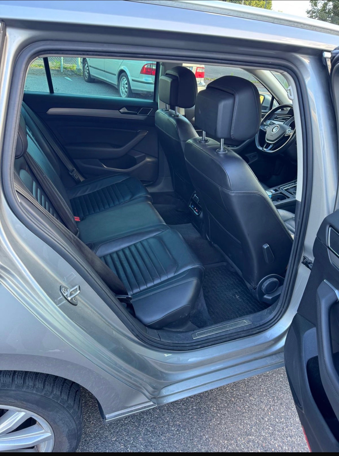 Volkswagen Passat 2016, bild 4/7