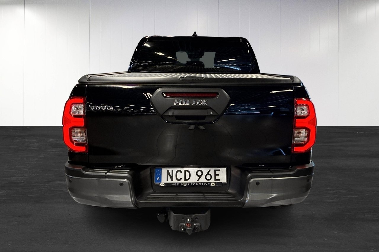 Toyota HiLux Dubbelhytt 2.8 4WD D-Cab 2023, bild 6/10