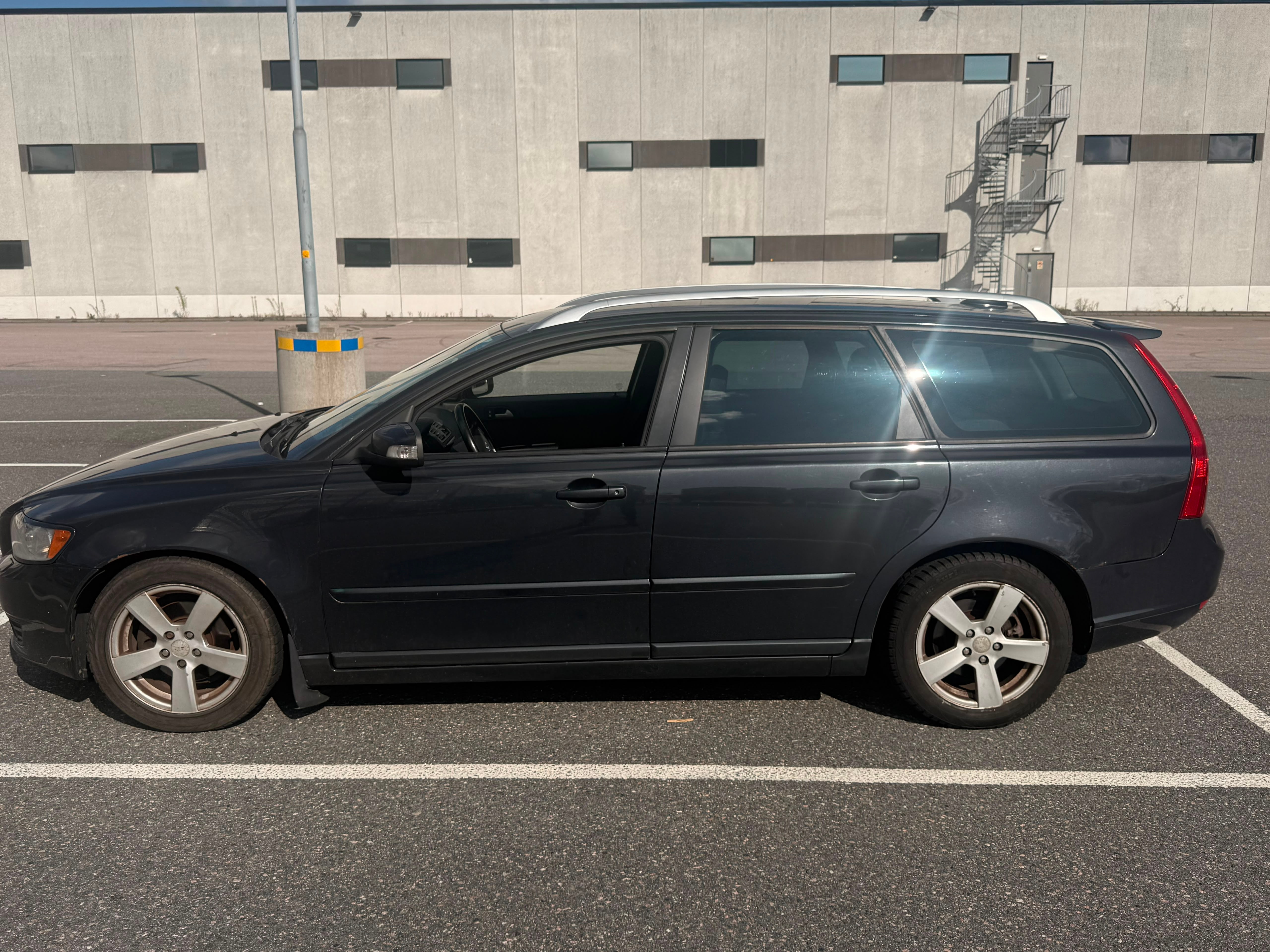 Volvo V50 1.6 D Manuell 2009, bild 4/10