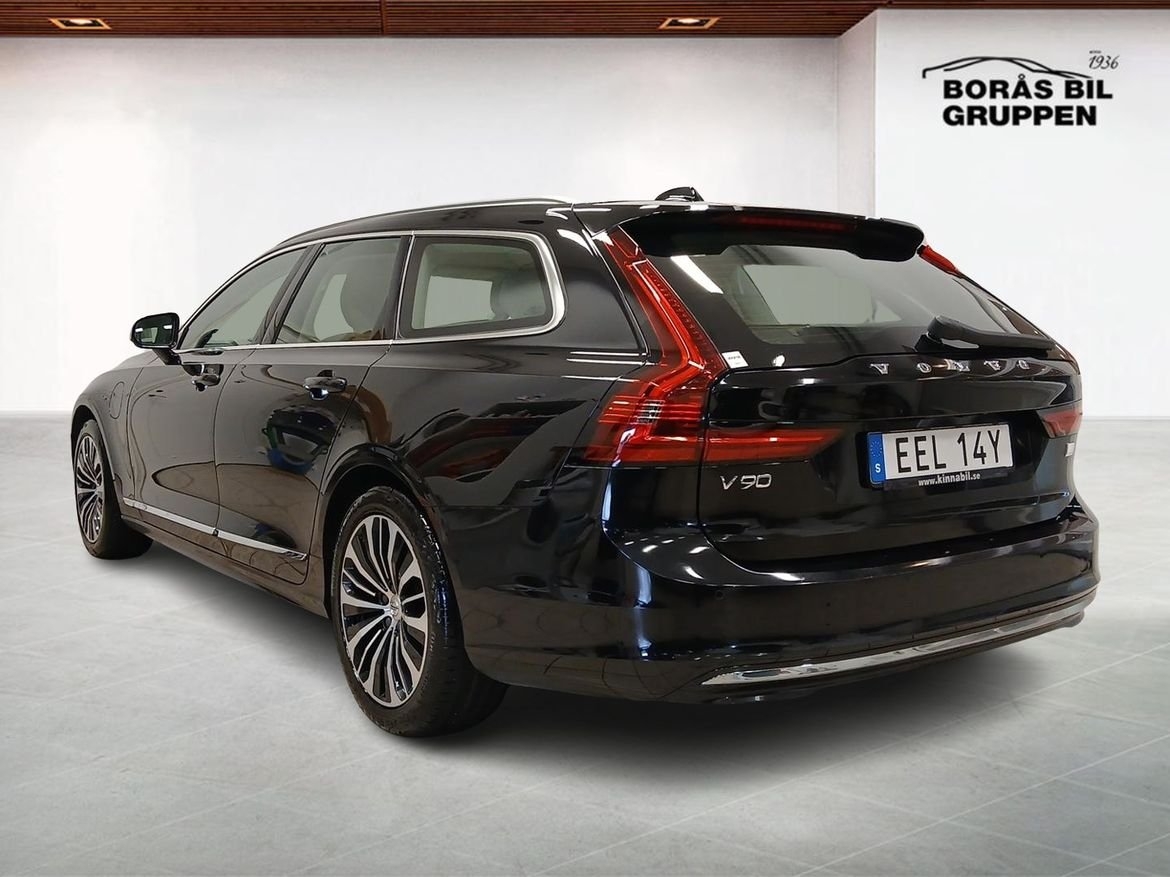 Volvo V90 Recharge T6 Core Edition 2024, bild 2/14