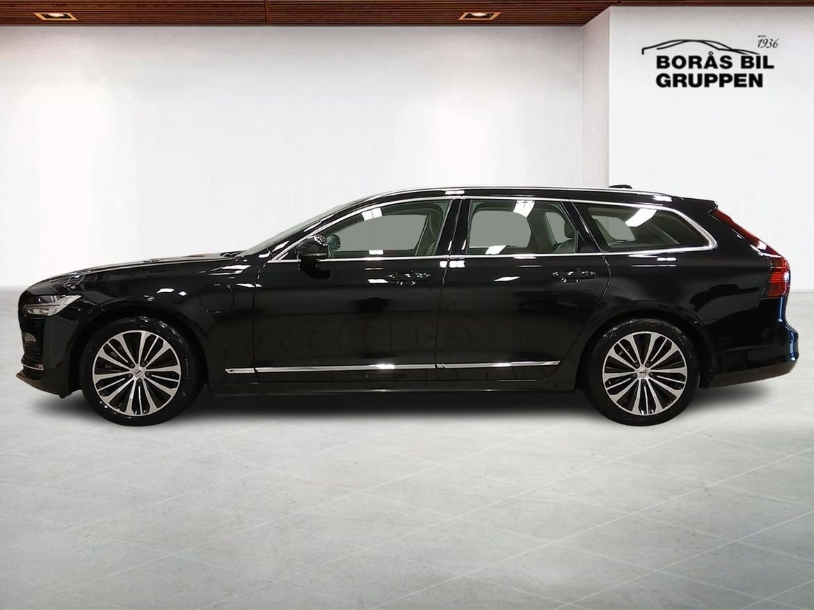 Volvo V90 Recharge T6 Core Edition 2024, bild 3/14