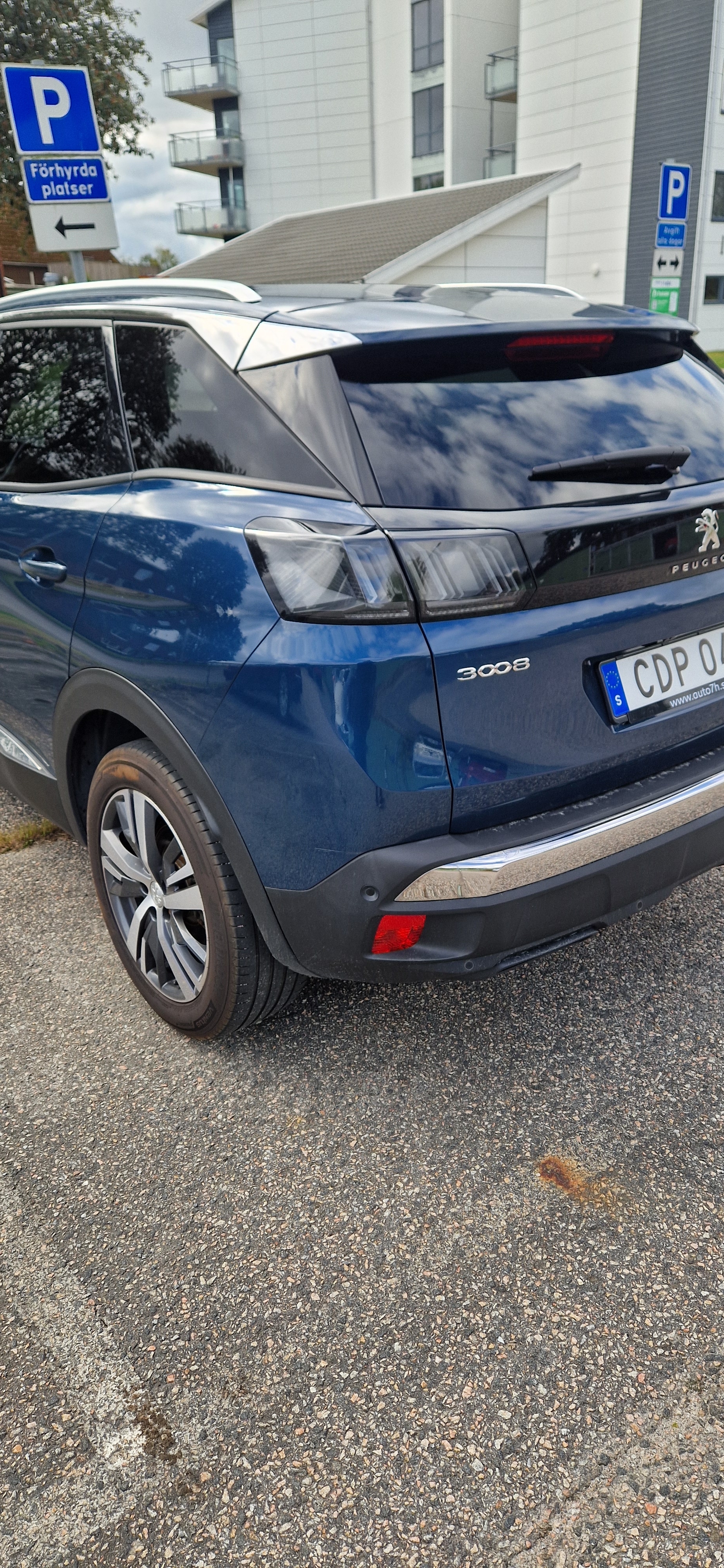 Peugeot 3008 1.5 BlueHDi 130 EAT 2021, bild 3/5