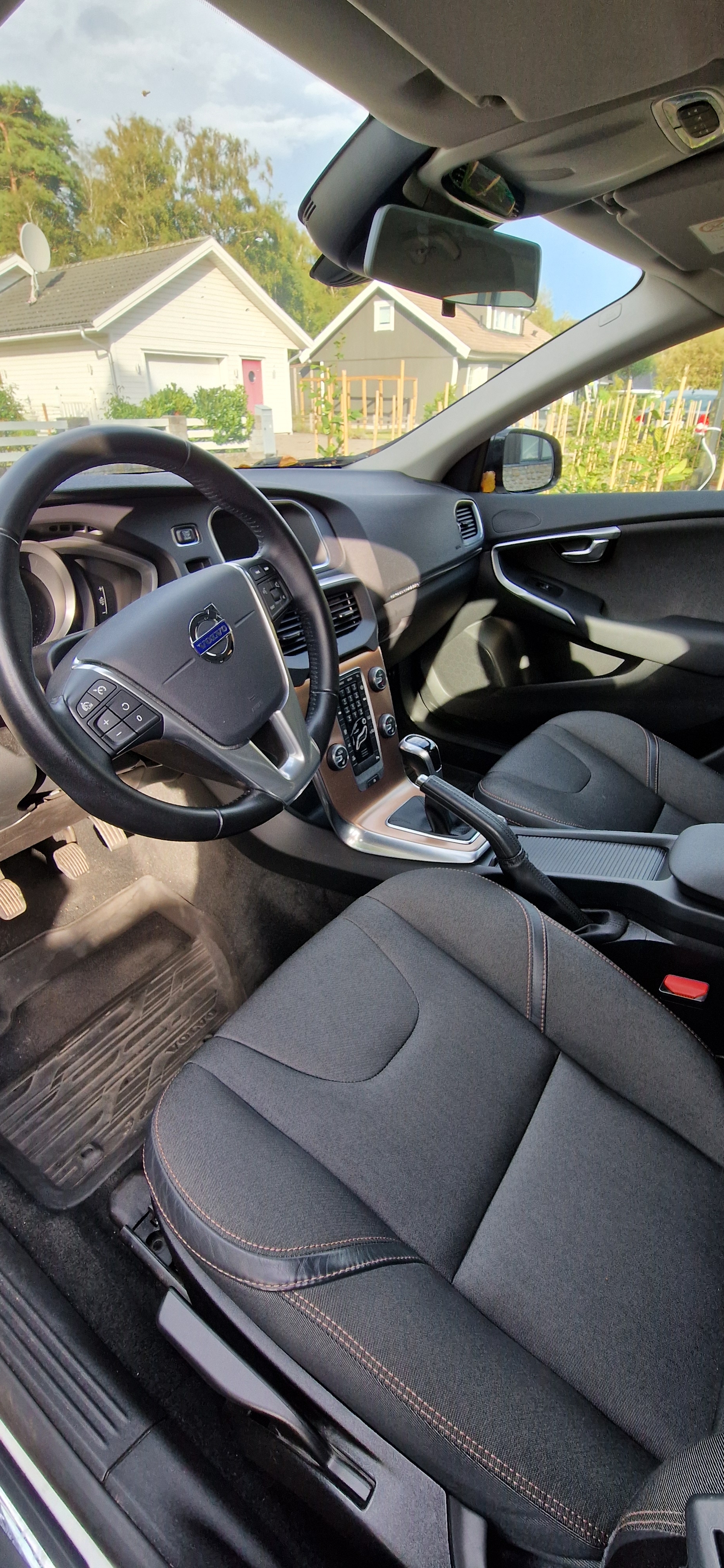 Volvo V40 Cross Country T3 Manuell 2016, bild 6/8