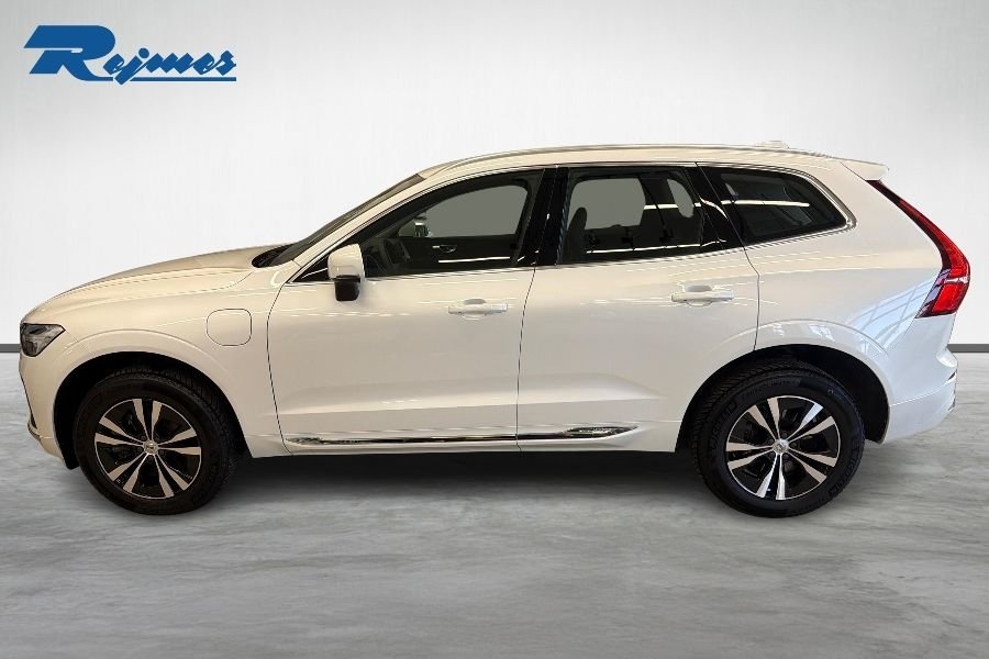 Volvo XC60 Recharge T6 Core Edition 2024, bild 3/10