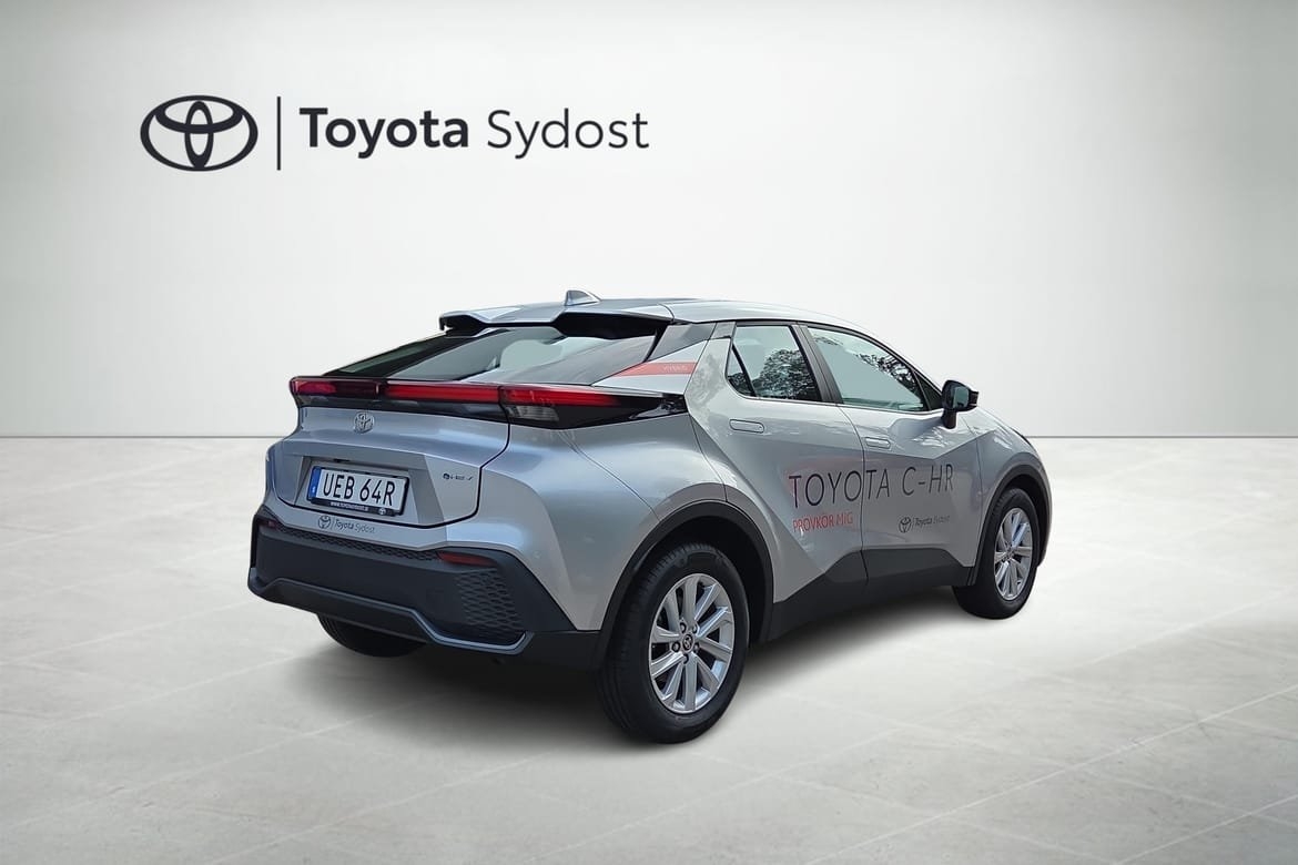 Toyota C-HR 2026, photo 3/10